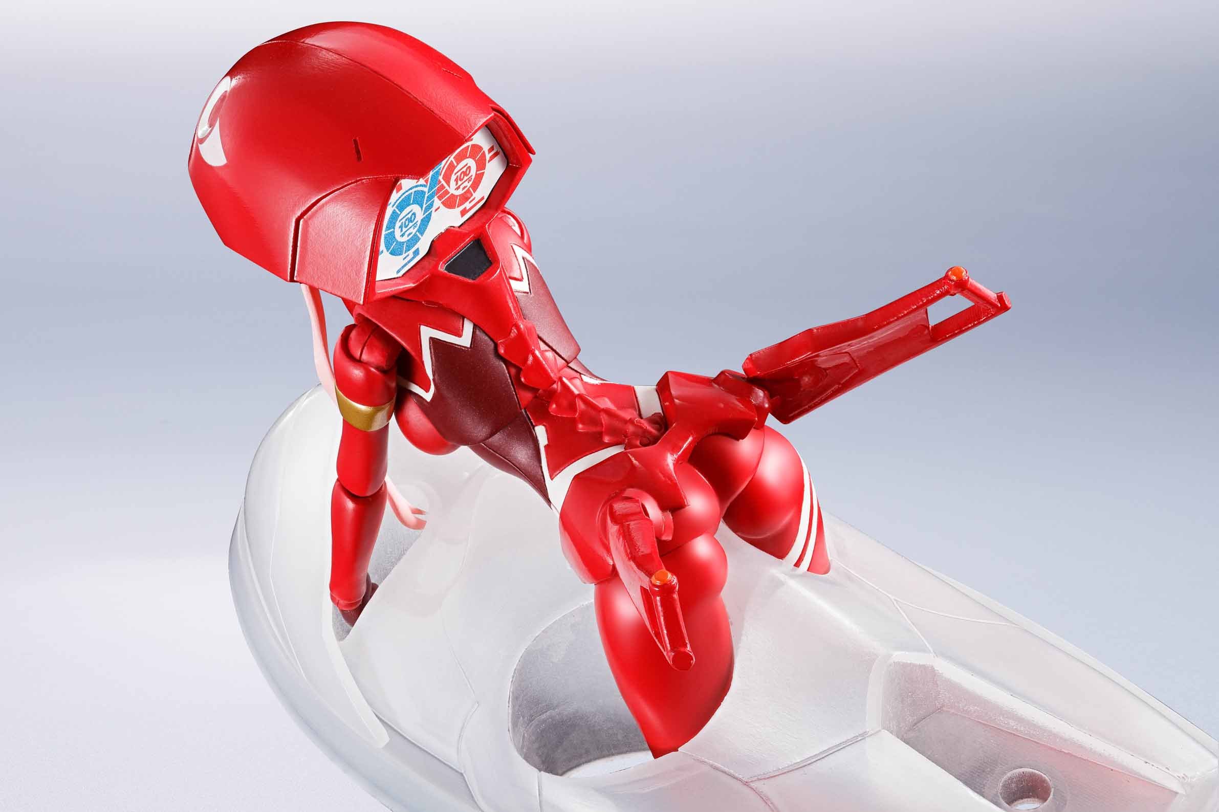 Amazon.co.jp: TAMASHII NATIONS S.H.フィギュアーツ ダーリン・イン