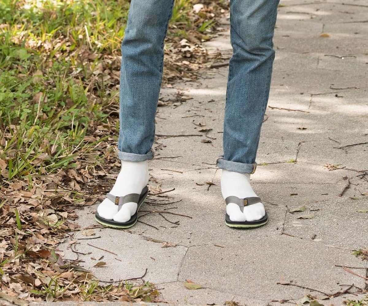 Amazon.com: V-Toe Flip-Flop Socks - Tabi Split Toe Thicker Cotton