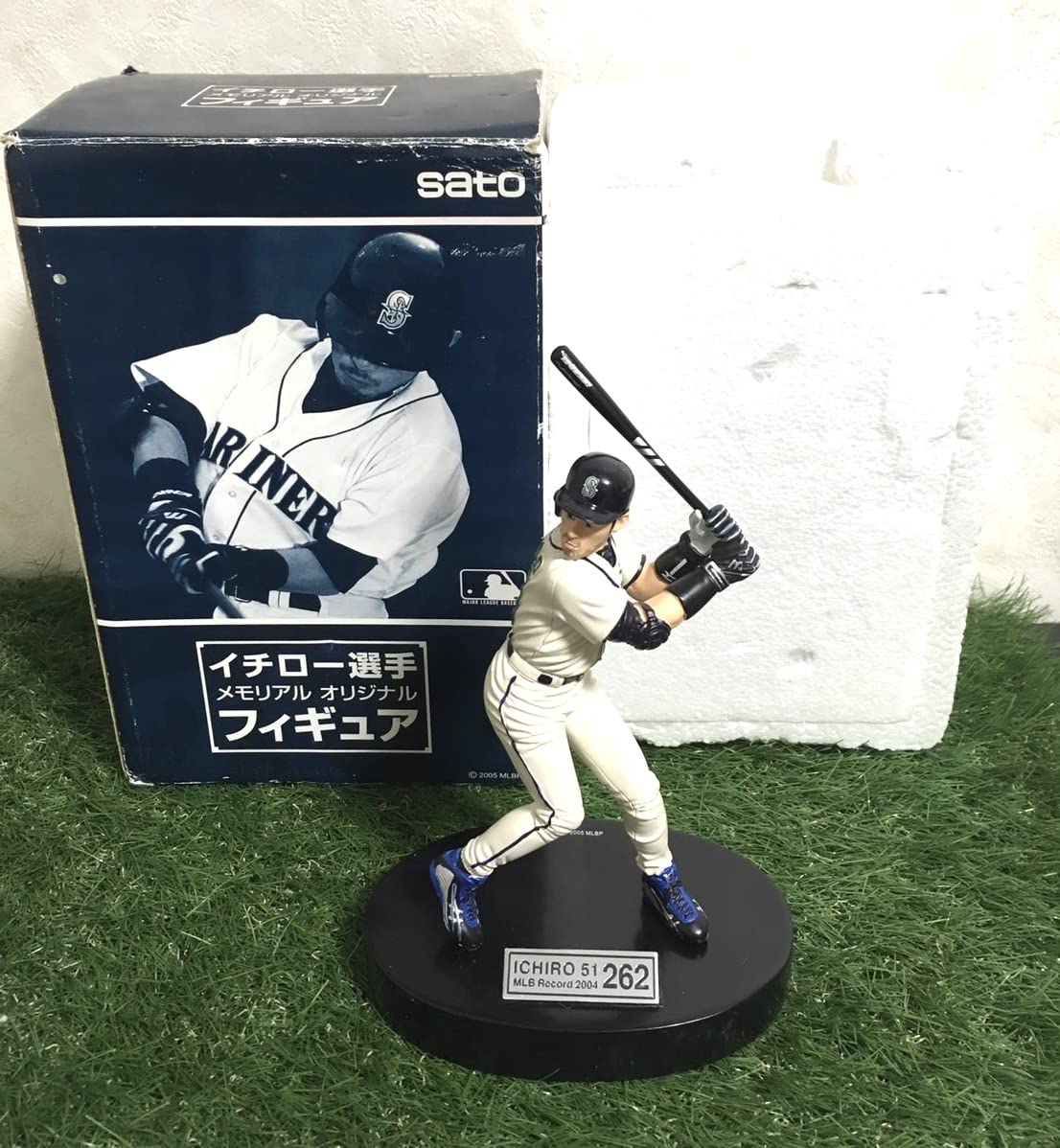 イチロー】イチロー メモリアル スタチュー / 新品・未開封 / 極美品