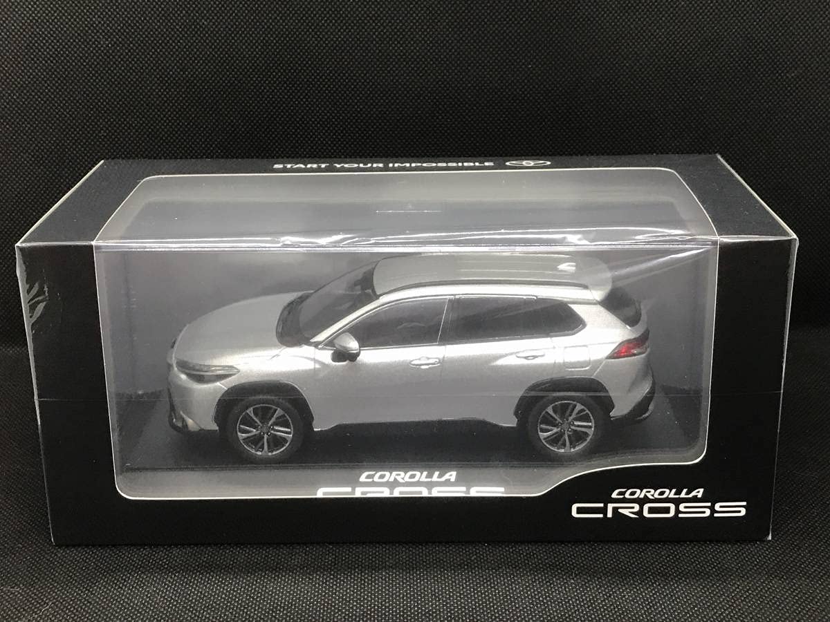 Amazon | 20219発売 新型 トヨタ カローラ クロス カラーサンプル 130