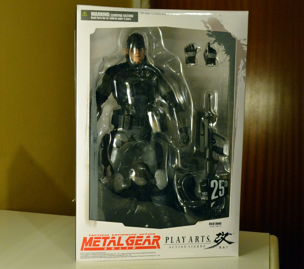 Amazon.com: Square Enix Metal Gear Solid Solid Snake Play Arts Kai