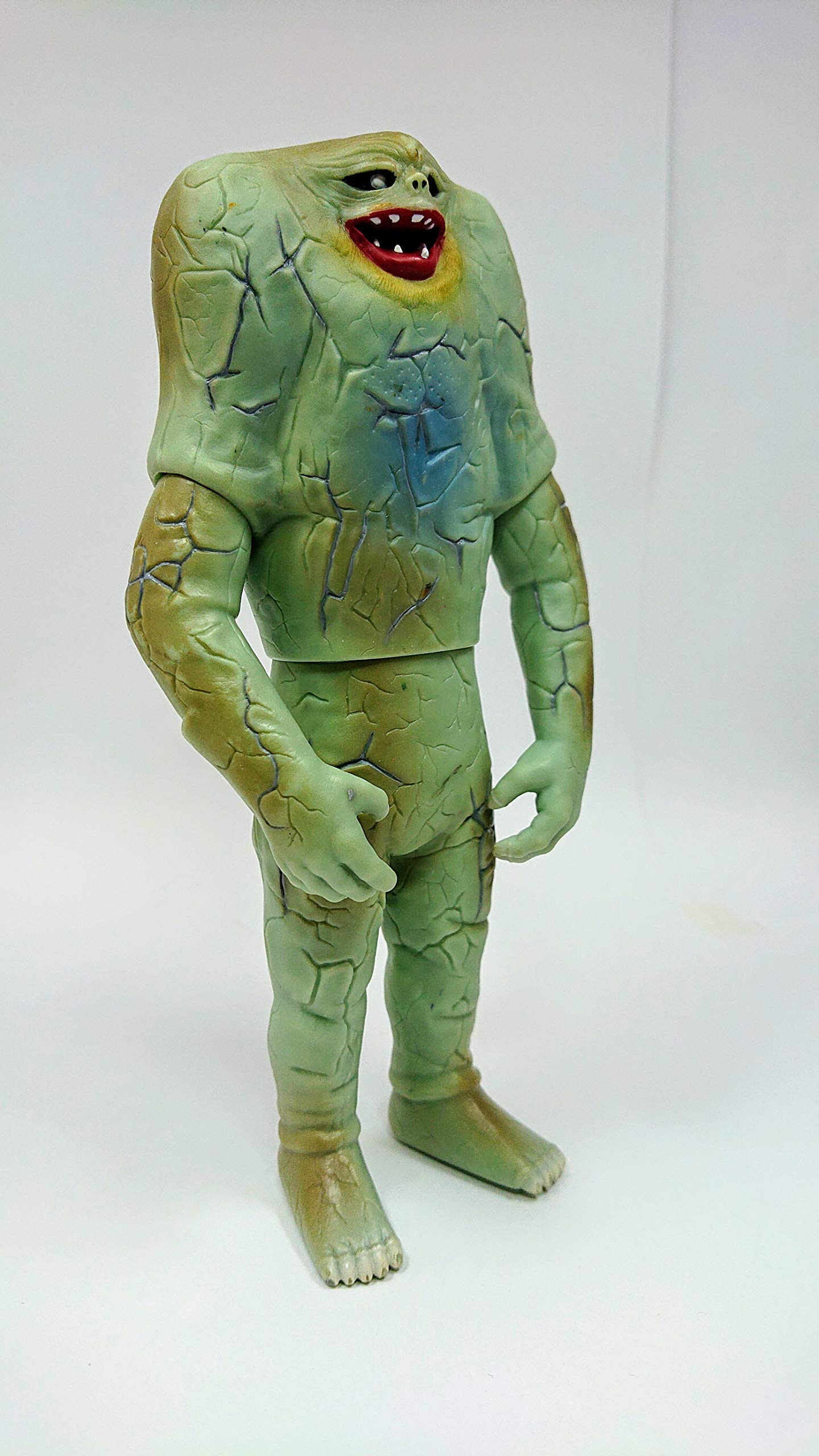 Amazon.co.jp: バンダイ(BANDAI) 棲星怪獣ジャミラ「ウルトラマン