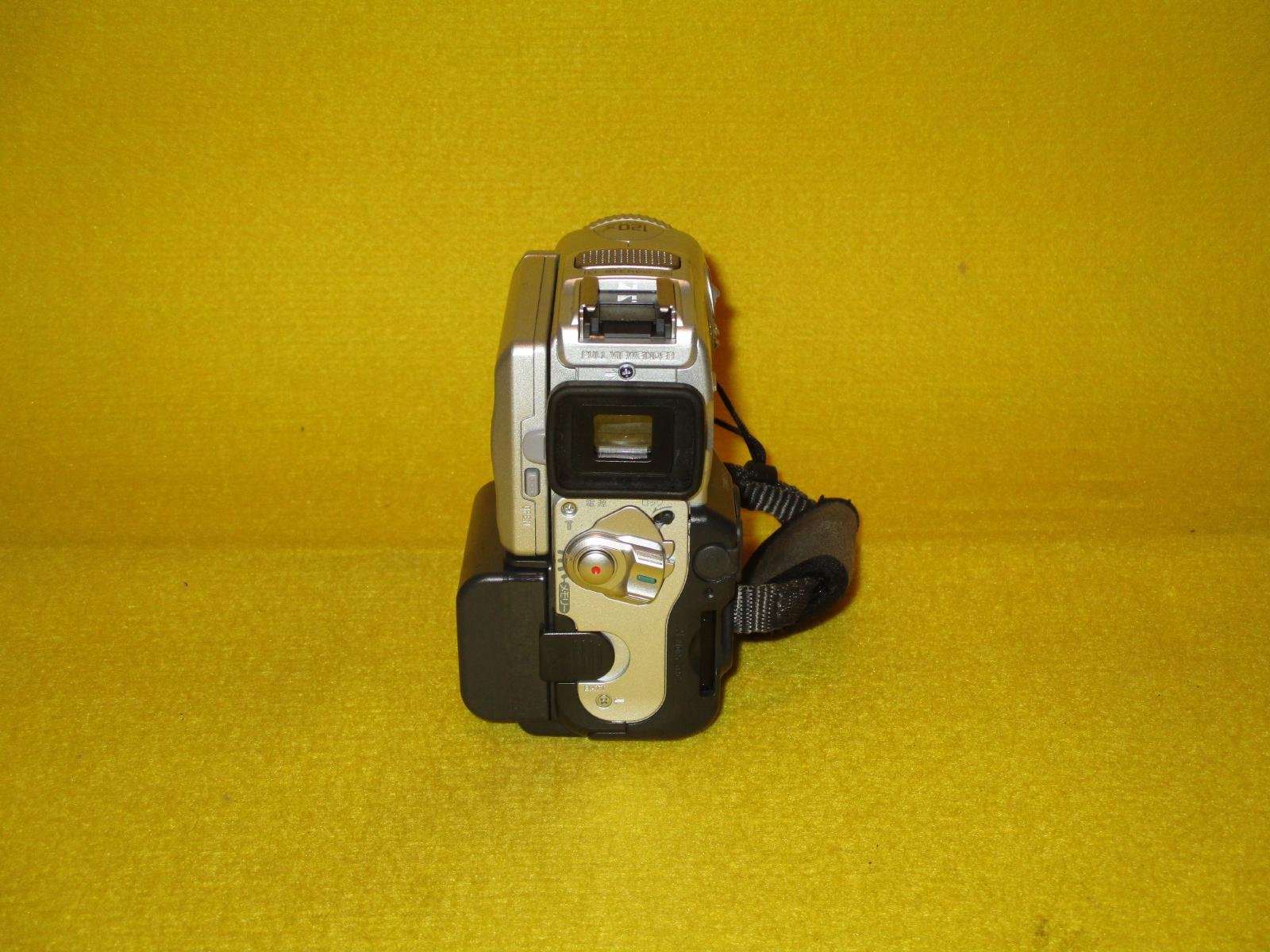 Amazon | SONY DCR-PC101 デジタルビデオカメラ miniDV | ビデオカメラ