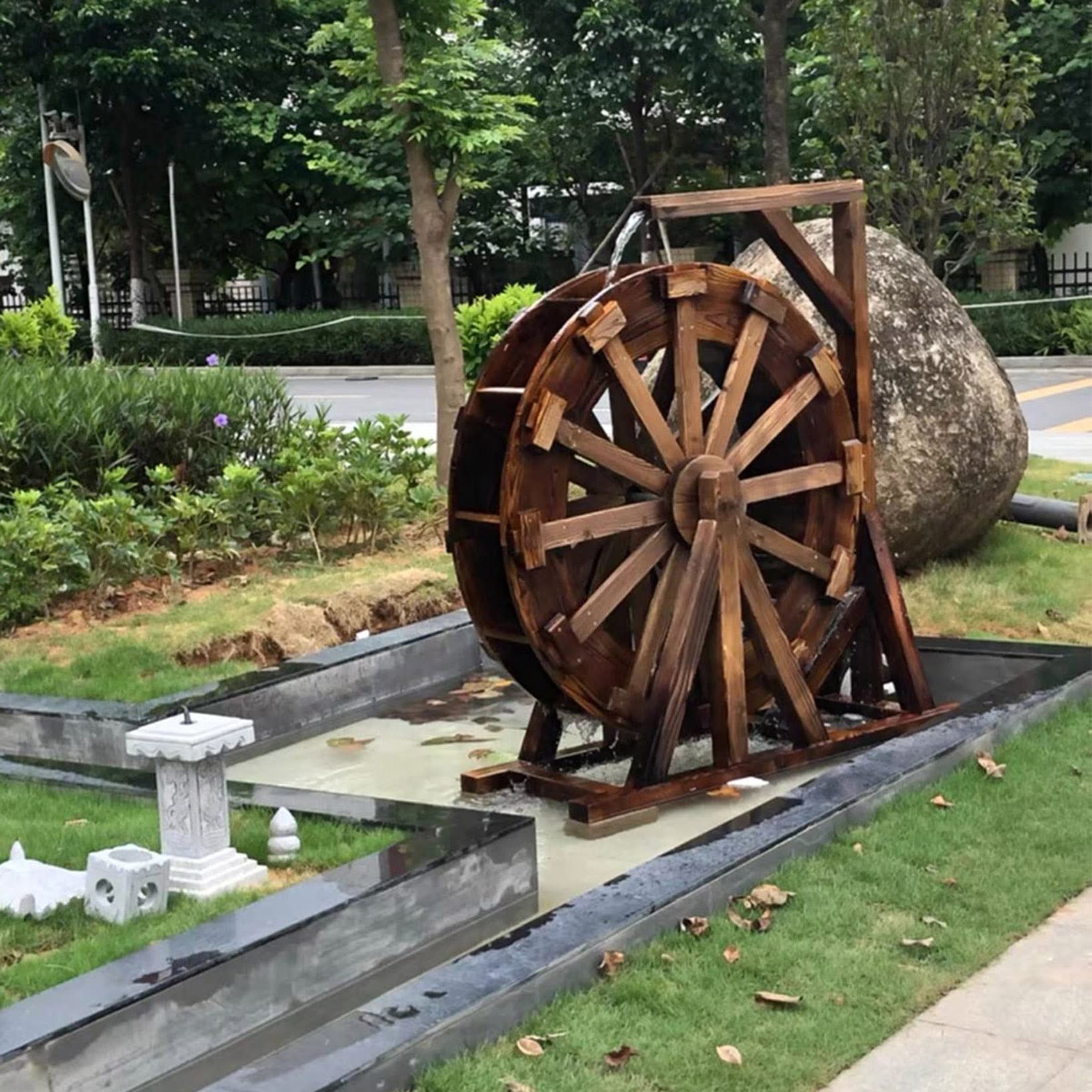 Amazon.co.jp: 木製水車噴水の水機能滝用庭風水ホイールガーデン風車庭