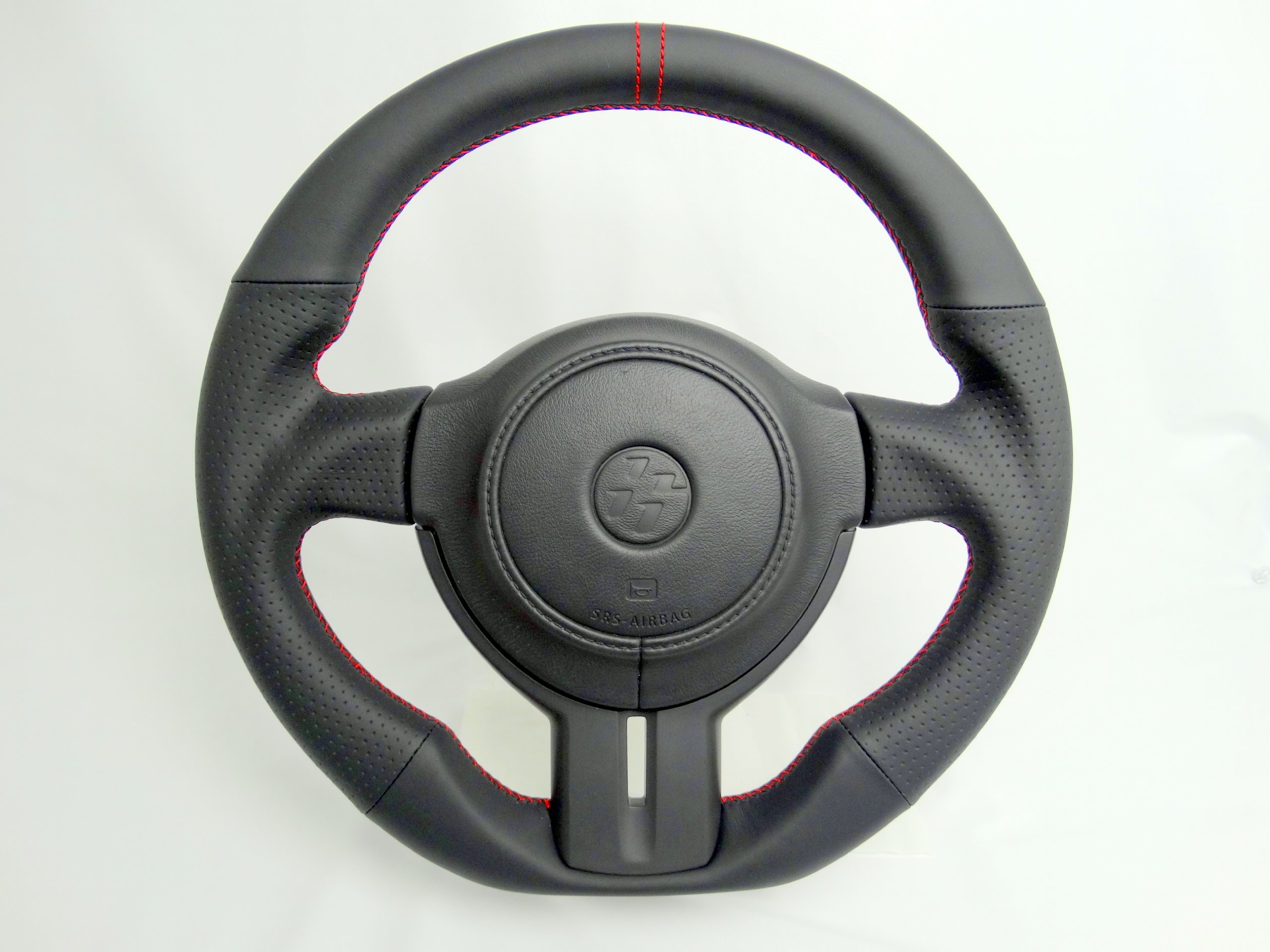 Amazon | REAL(レアル)ステアリング ガングリップタイプ オールレザー