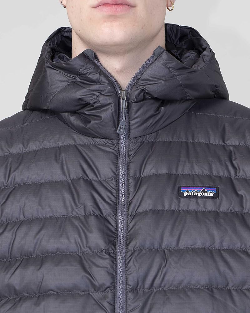 パタゴニア patagonia ダウンセーターフーディー」の人気商品一覧