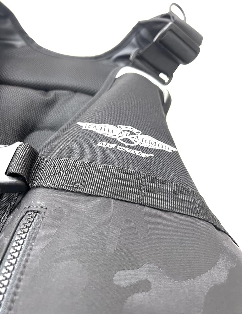 Amazon.co.jp: [MC WORKS/MCワークス] ロックマンベスト5/ROCKMAN VEST