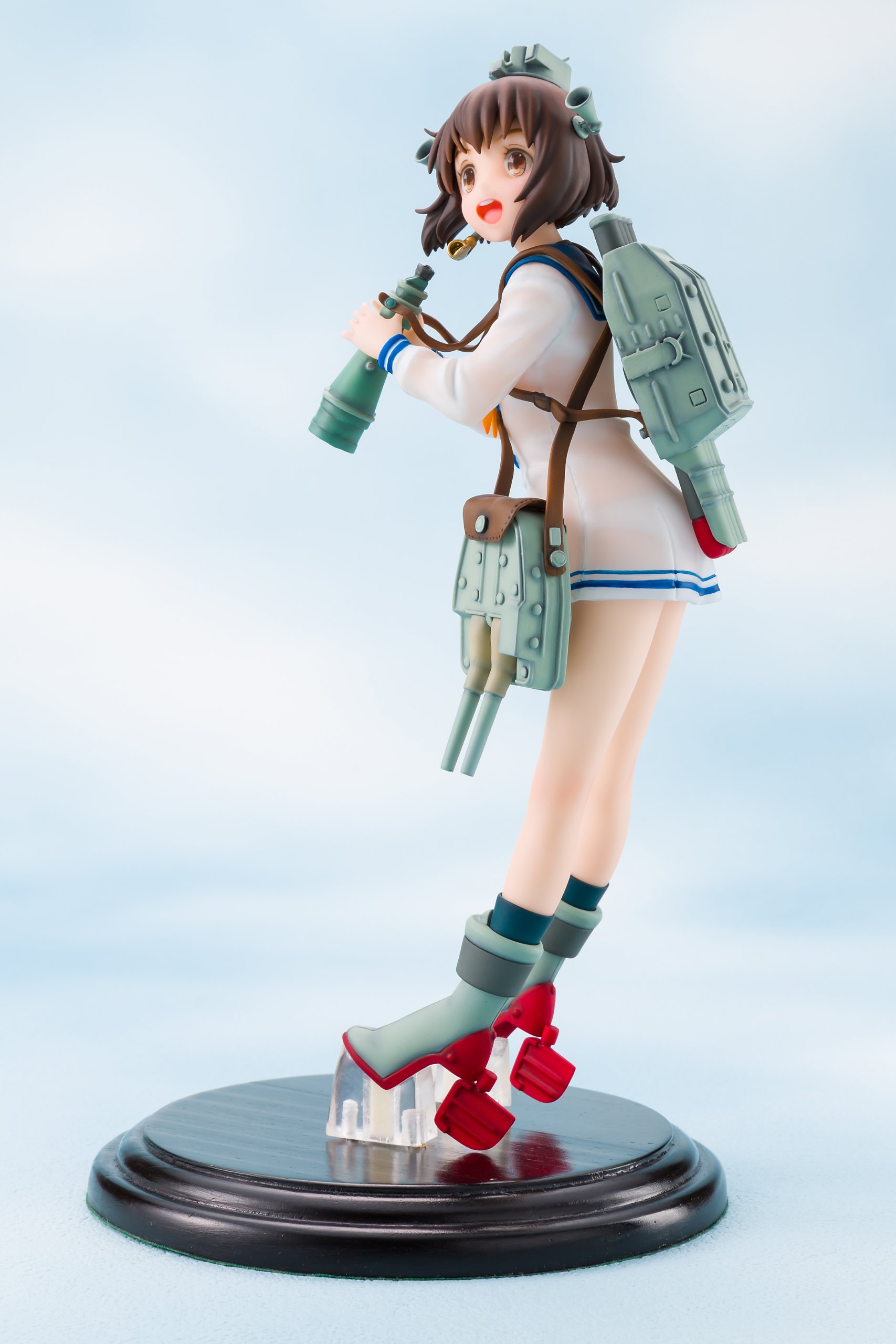 Amazon.co.jp: 艦隊これくしょん -艦これ- 雪風 1/7スケール PVC製
