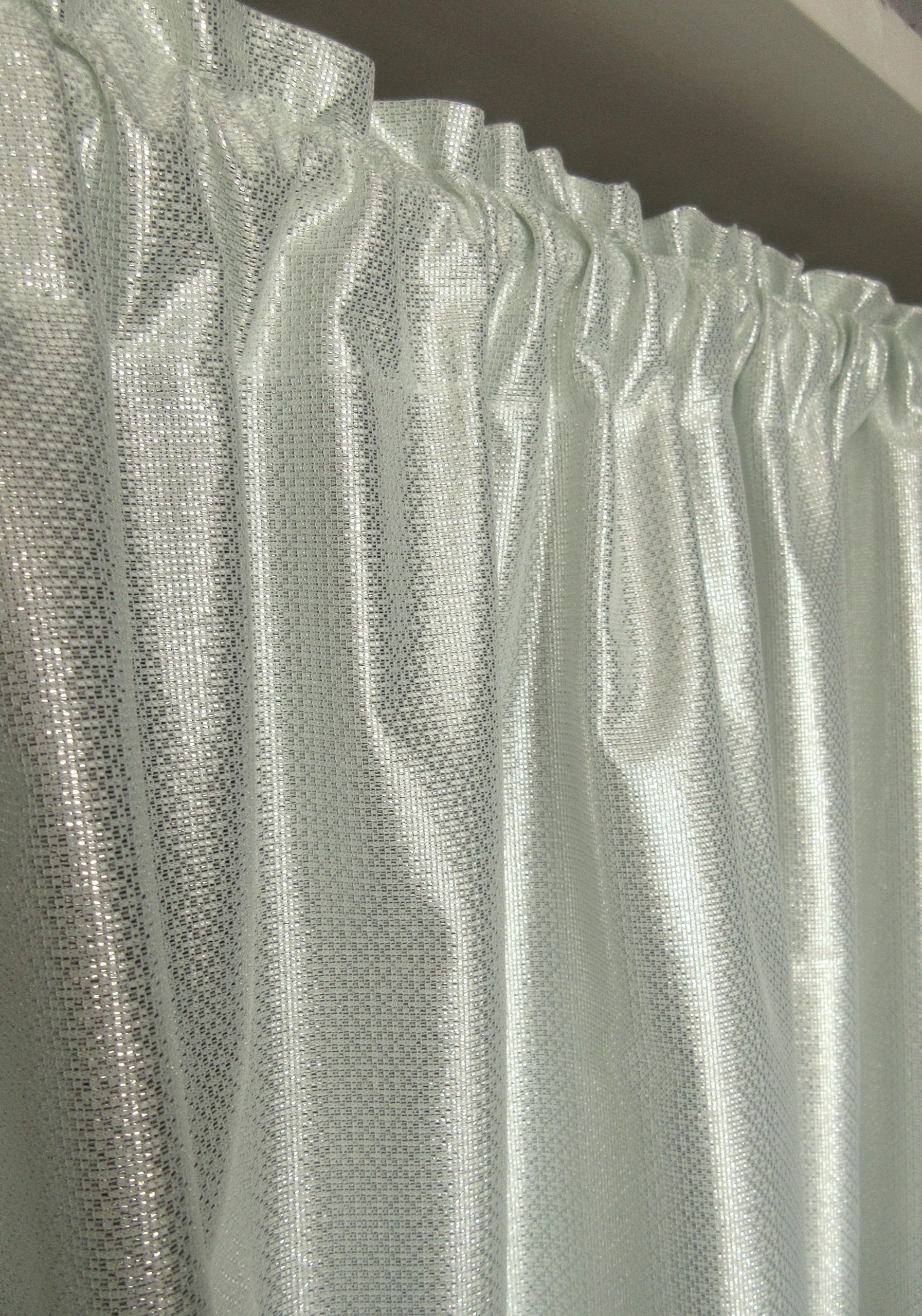 Amazon｜【エコファイン・アルミ蒸着 日本製】省エネ 遮熱 断熱 保温