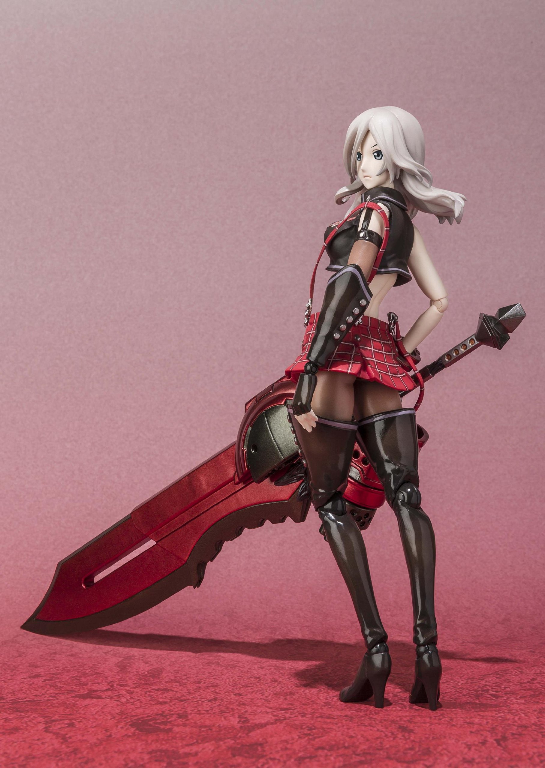 Amazon.co.jp: TAMASHII NATIONS D-Arts アリサ・イリーニチナ