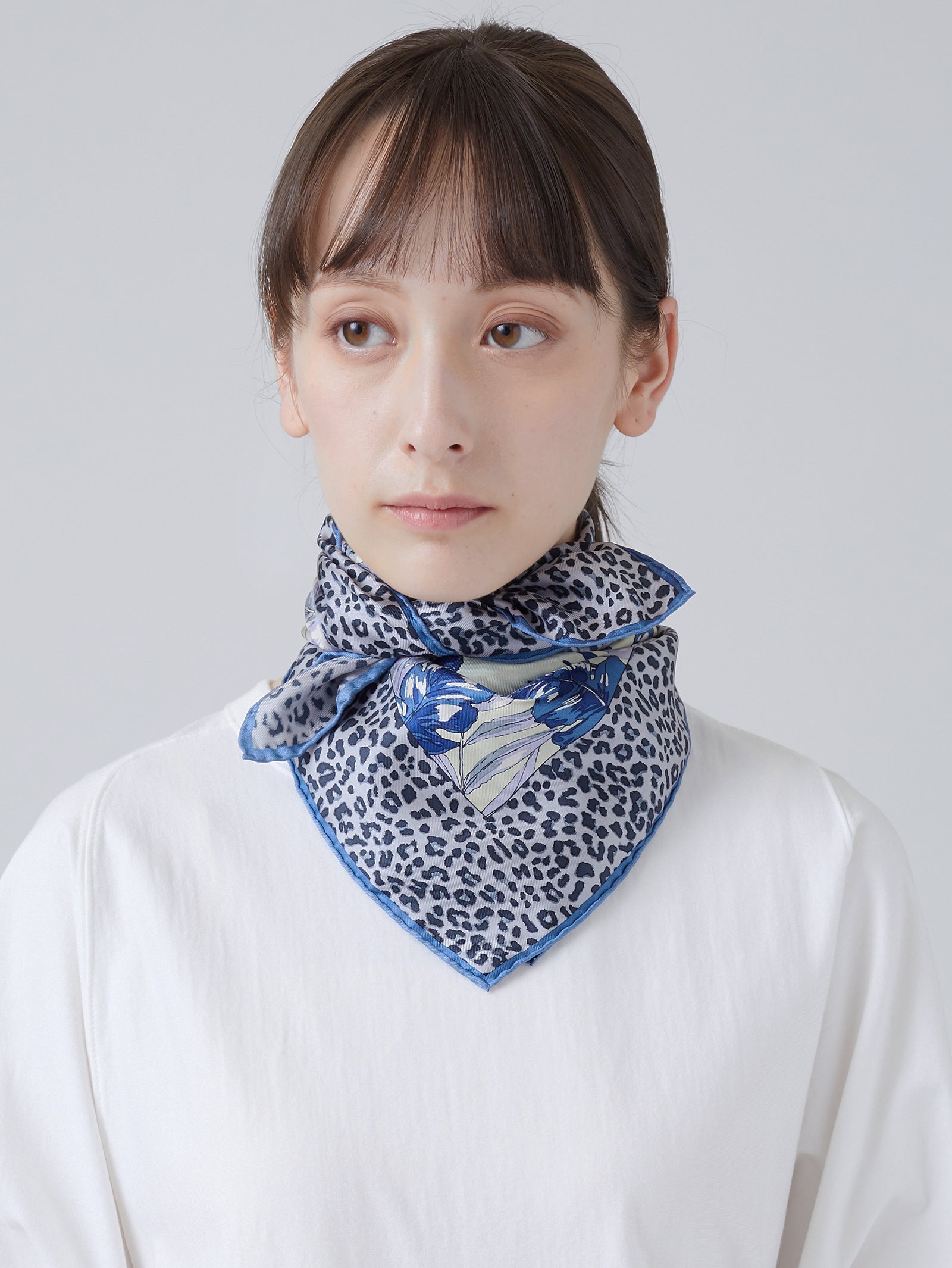 シルクスカーフ65＞ サファリ – manipuri