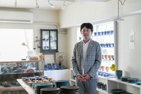 うつわディクショナリー#27 使う人と一緒に育む小澤基晴さんのうつわ