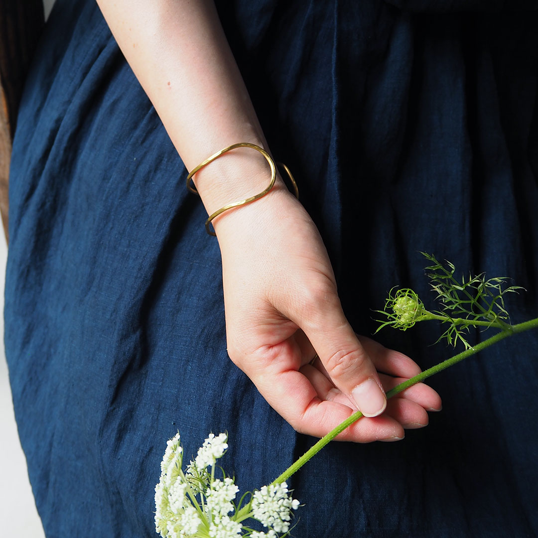 バングル/hug/真鍮【受注生産】 | freckle(フレックル) | 糸島くらし