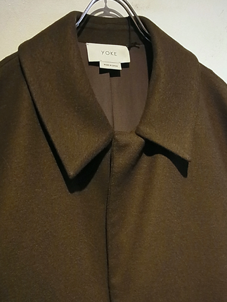 YOKE（ヨーク） 3WAY バルカラーシェアコート オリーブ - margin