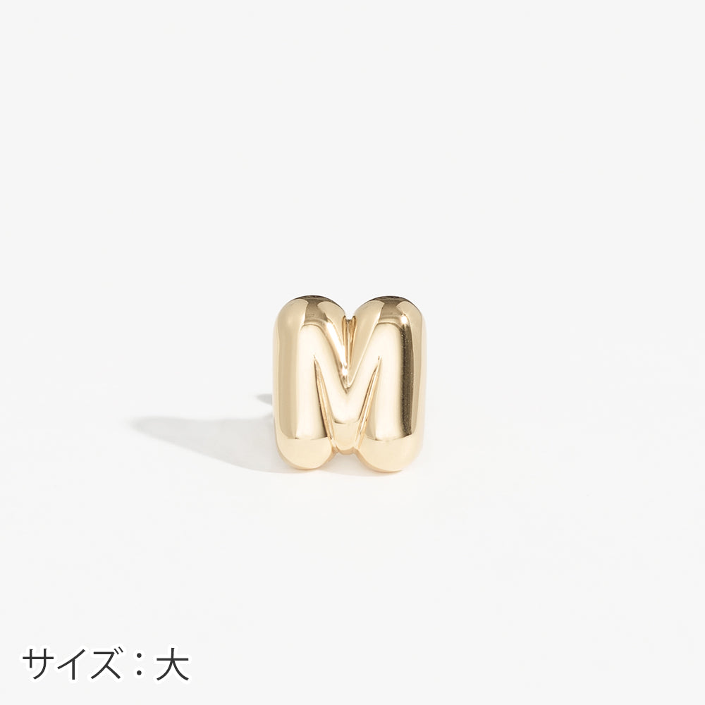 片耳】SV925 イニシャルピアス （M：大/小）- me.（エムイードット）