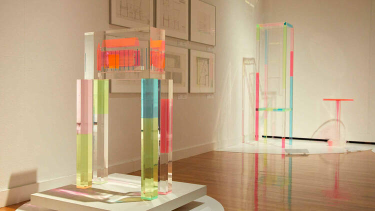 世界的デザイナー、倉俣史朗の全貌に迫る展覧会が「世田谷美術館」で開催