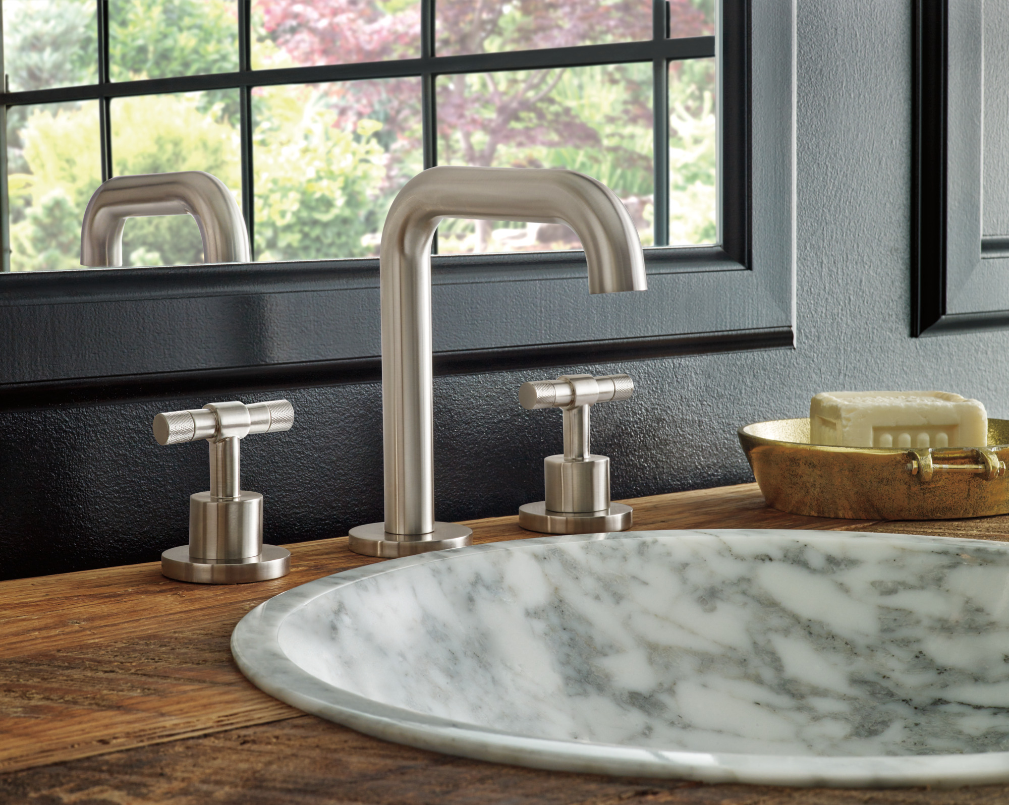 Litze® | Widespread Lavatory Faucet with High Spout - Less Handles