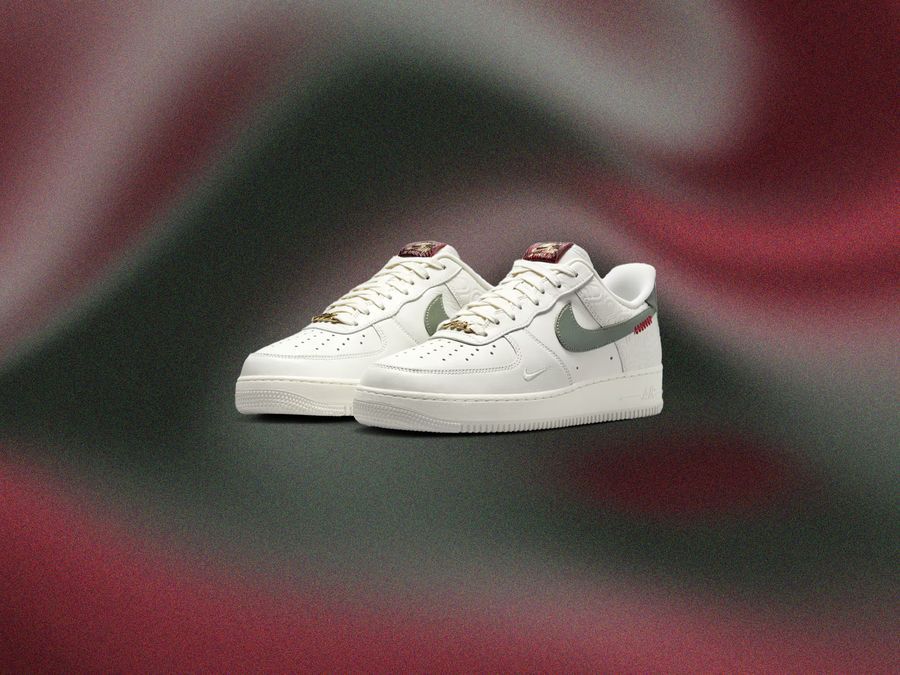 ナイキ「エア フォース 1 LOW “Year of the Snake”」は、巳年を祝う旧