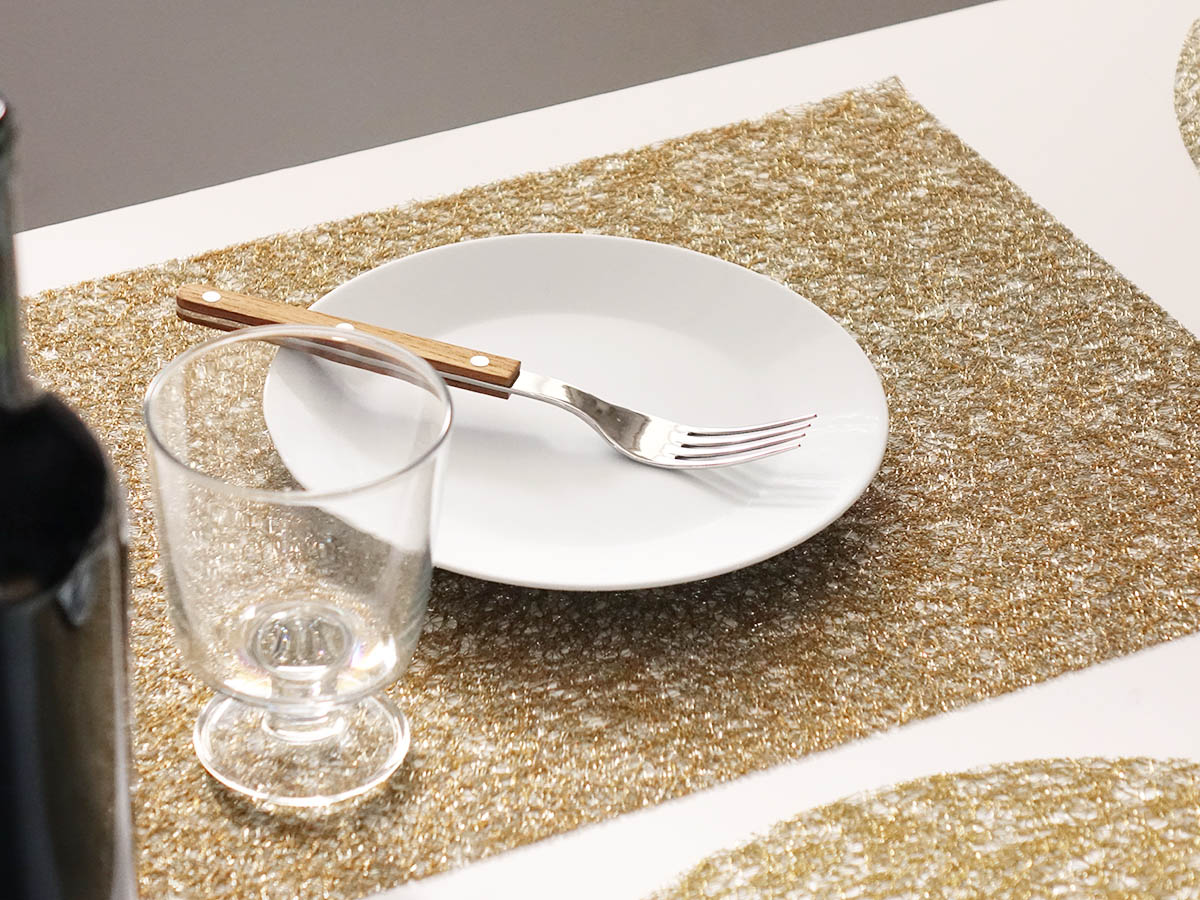 チルウィッチ ランチョンマット メタリックレース｜ゴールド
