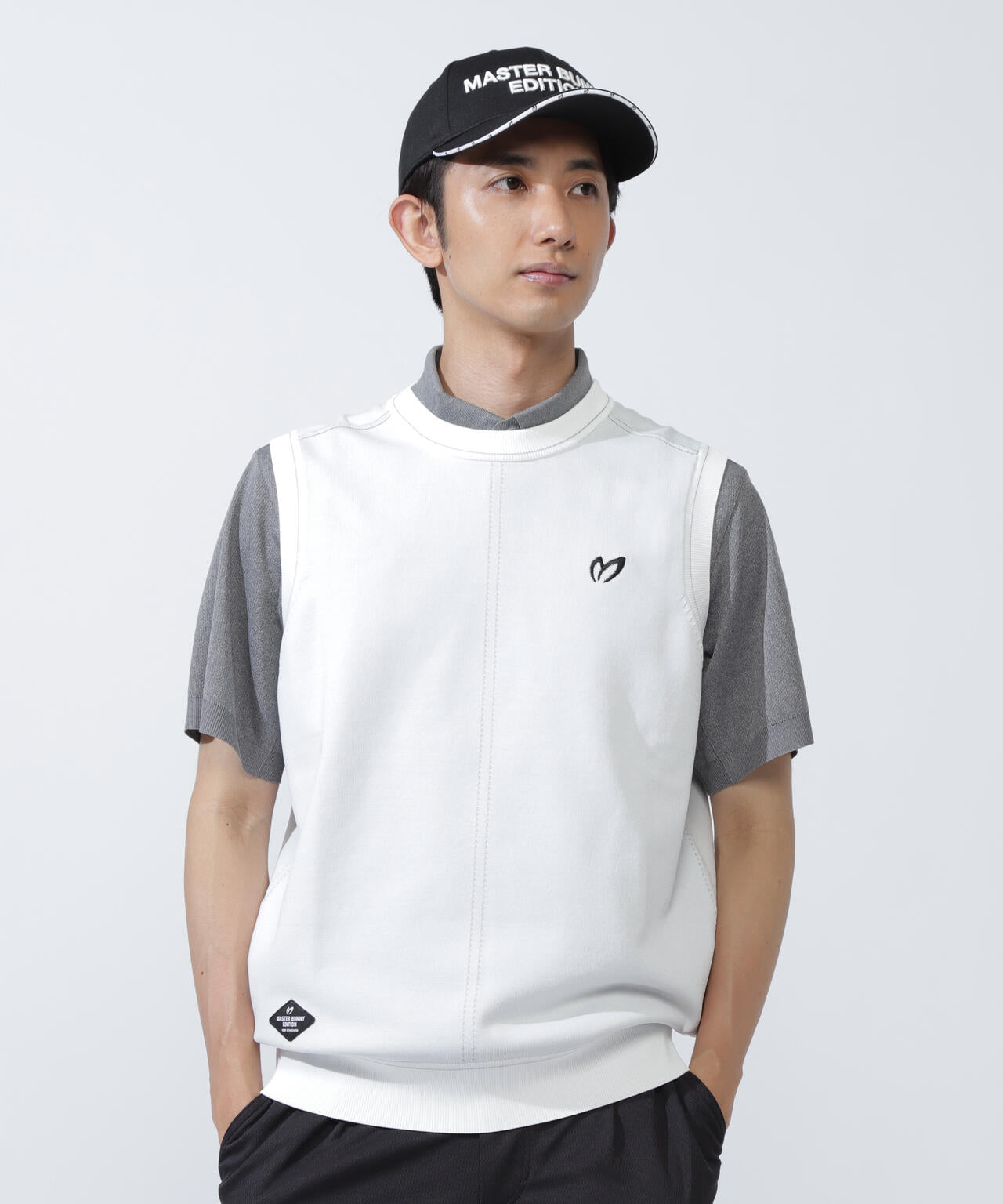 クルーネックニットベスト | MASTER BUNNY EDITION（マスターバニー