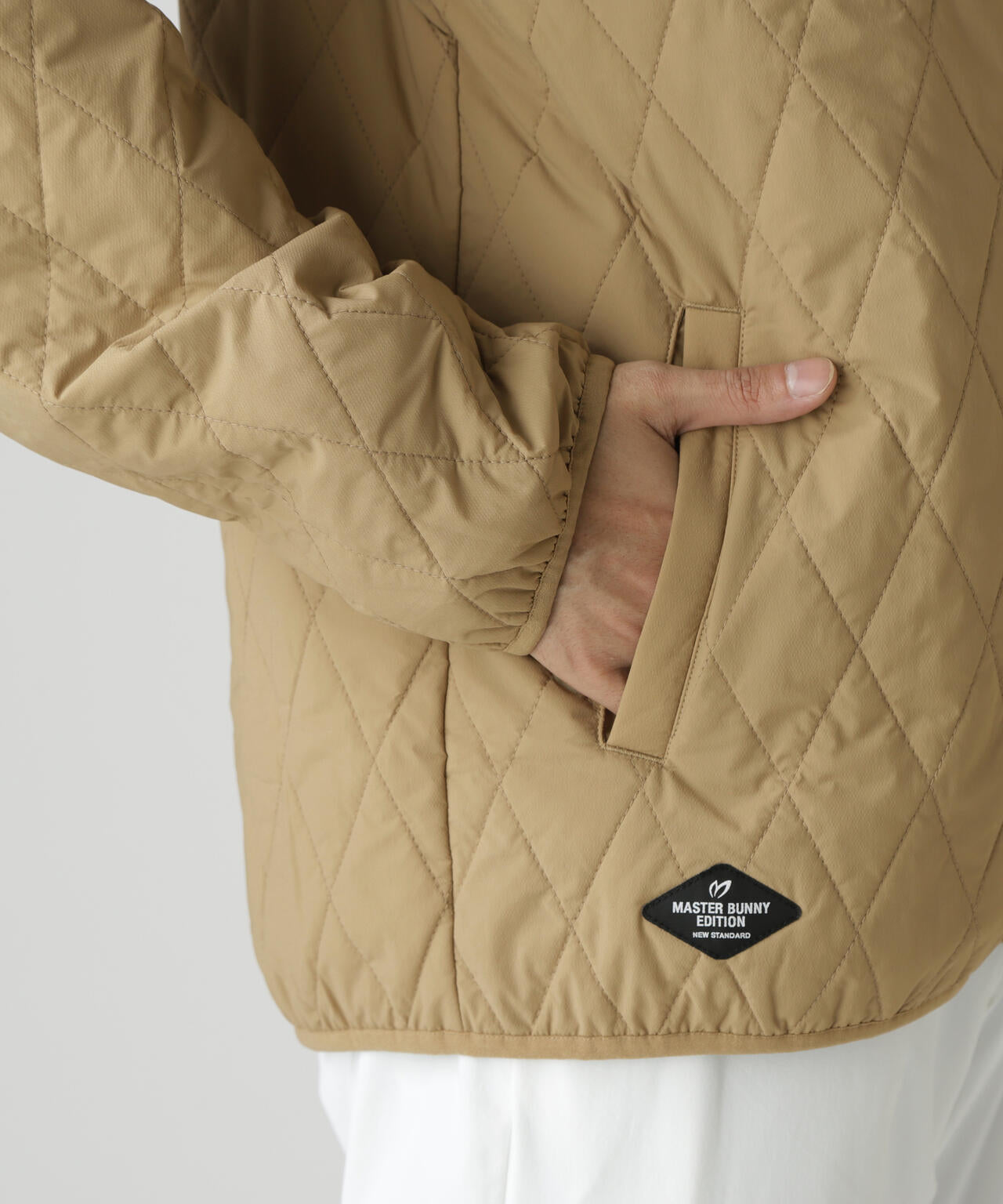 ナイロンタフタ中綿ジップアップブルゾン | MASTER BUNNY EDITION