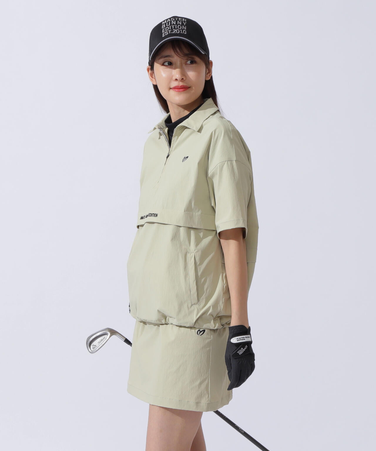 ナイロンストレッチプルオーバー | MASTER BUNNY EDITION（マスター