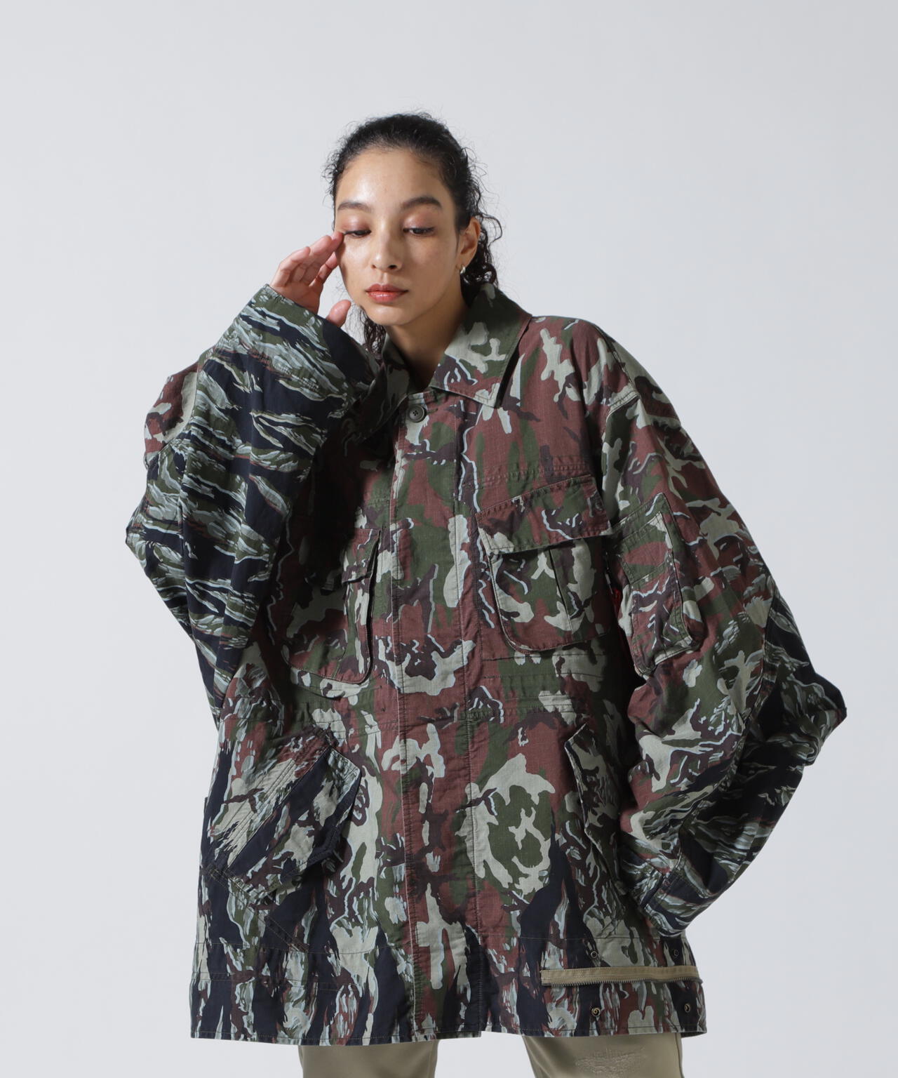 beautiful people×Alpha/double-end camouflage field JK | ROYAL