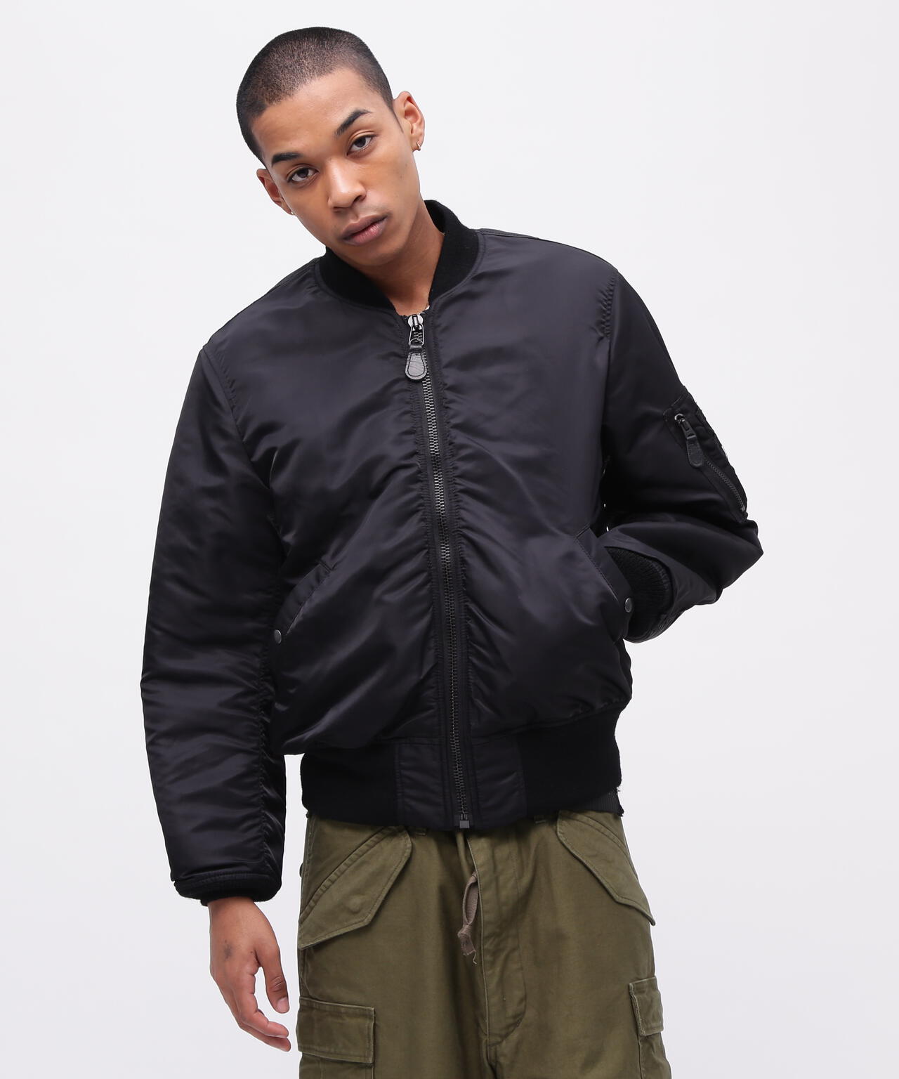 VINTAGE LINE》MA-1 MODIFIED COLOR | AVIREX（アヴィレックス