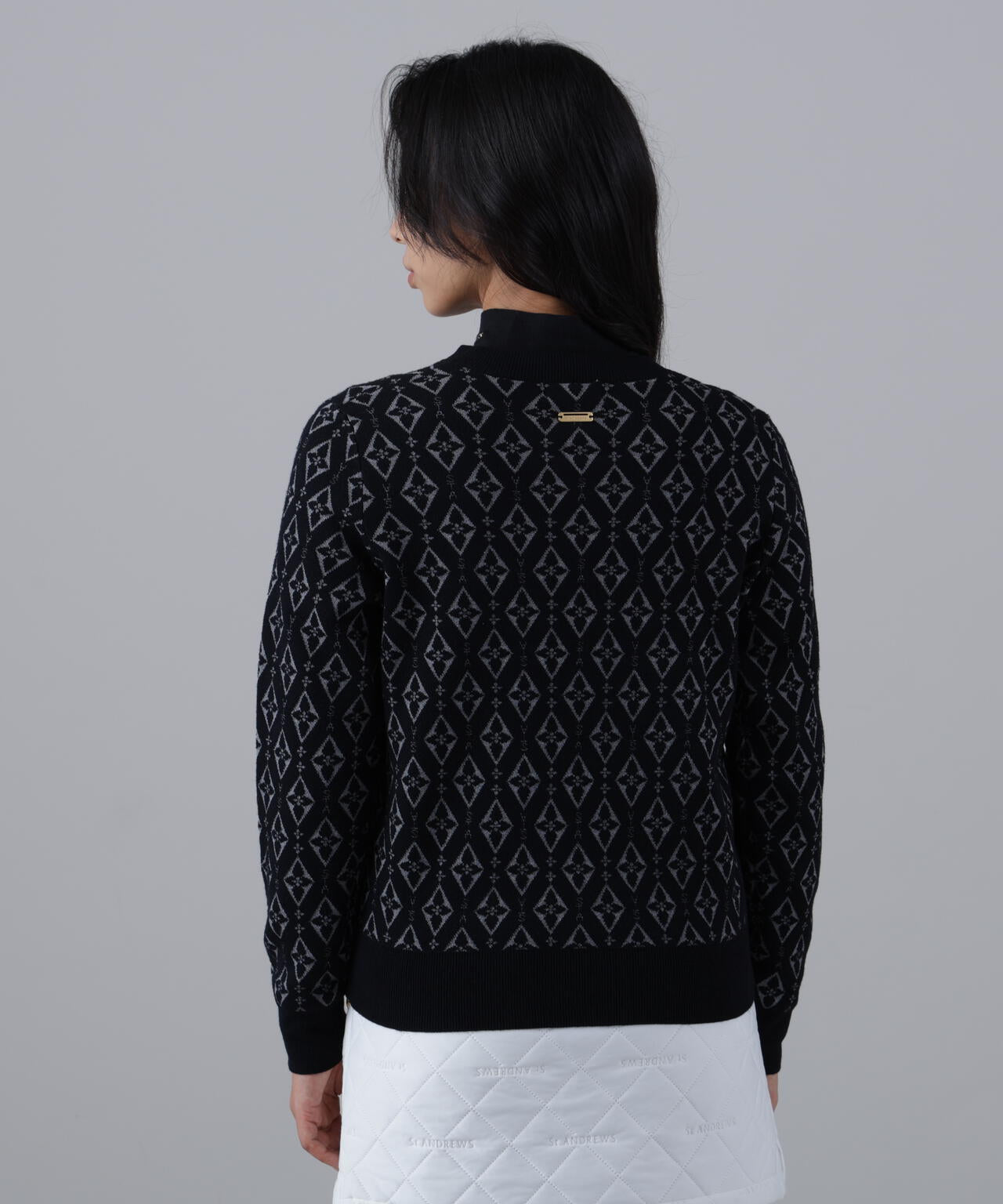 16Gダイヤロゴジャガードクルーネックニットプルオーバー (WOMENS