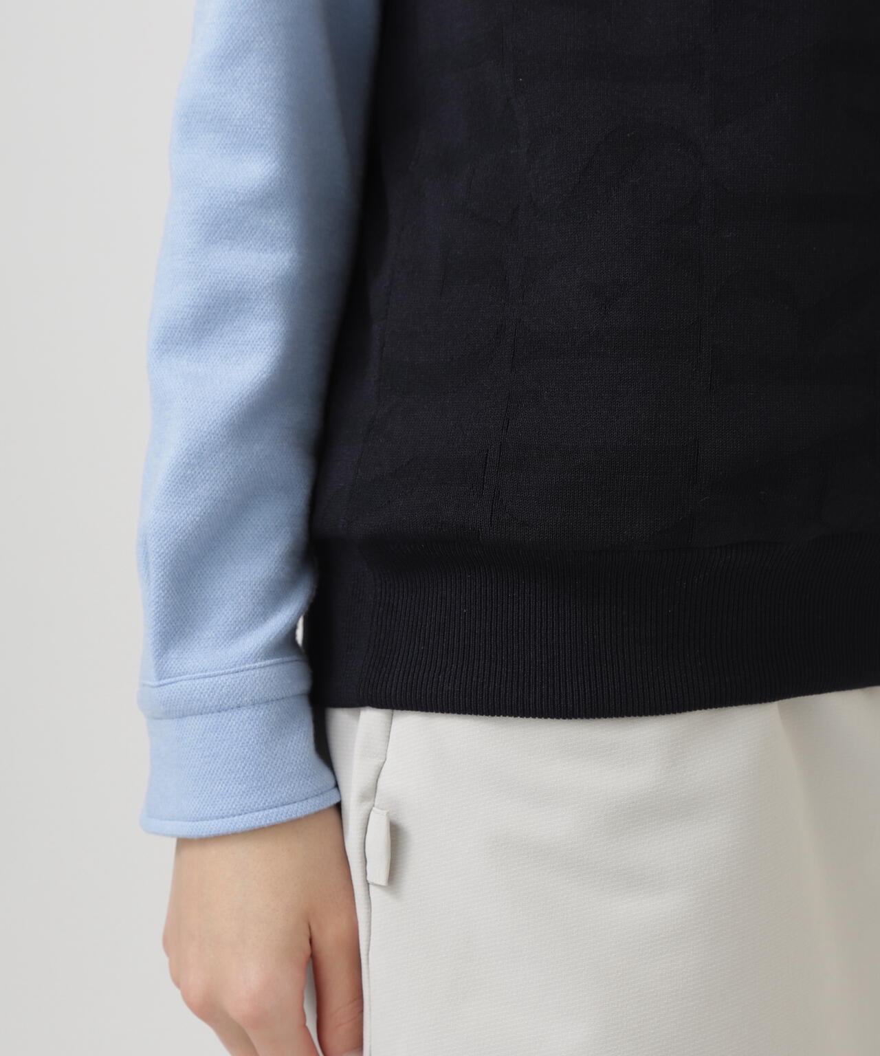 ロゴ総柄Vネックニットベストプルオーバー | PEARLY GATES（パーリー