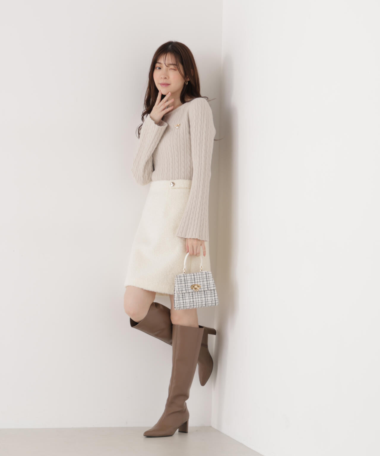 加藤栞さん着用】シャギーミニスカート | PROPORTION BODY DRESSING