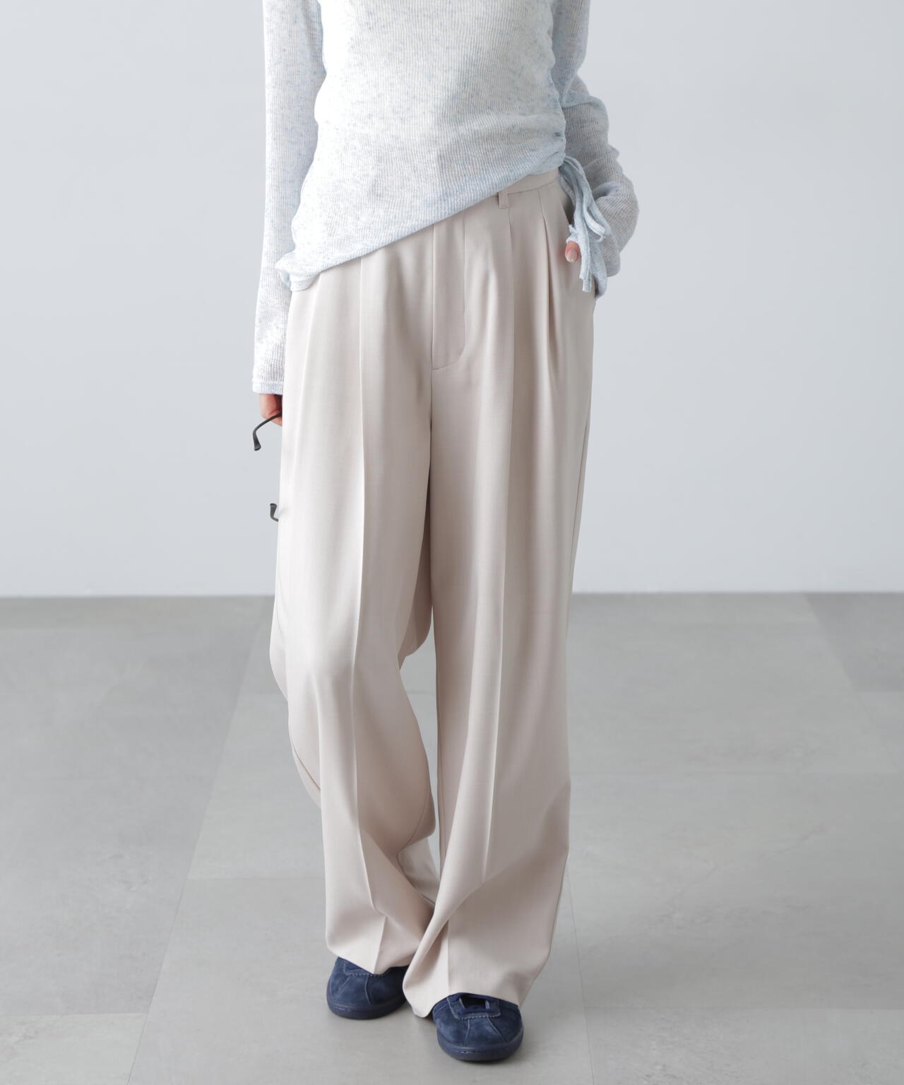 3サイズ展開XS-M】梳毛調合繊タックワイドパンツ【低身長サイズ有