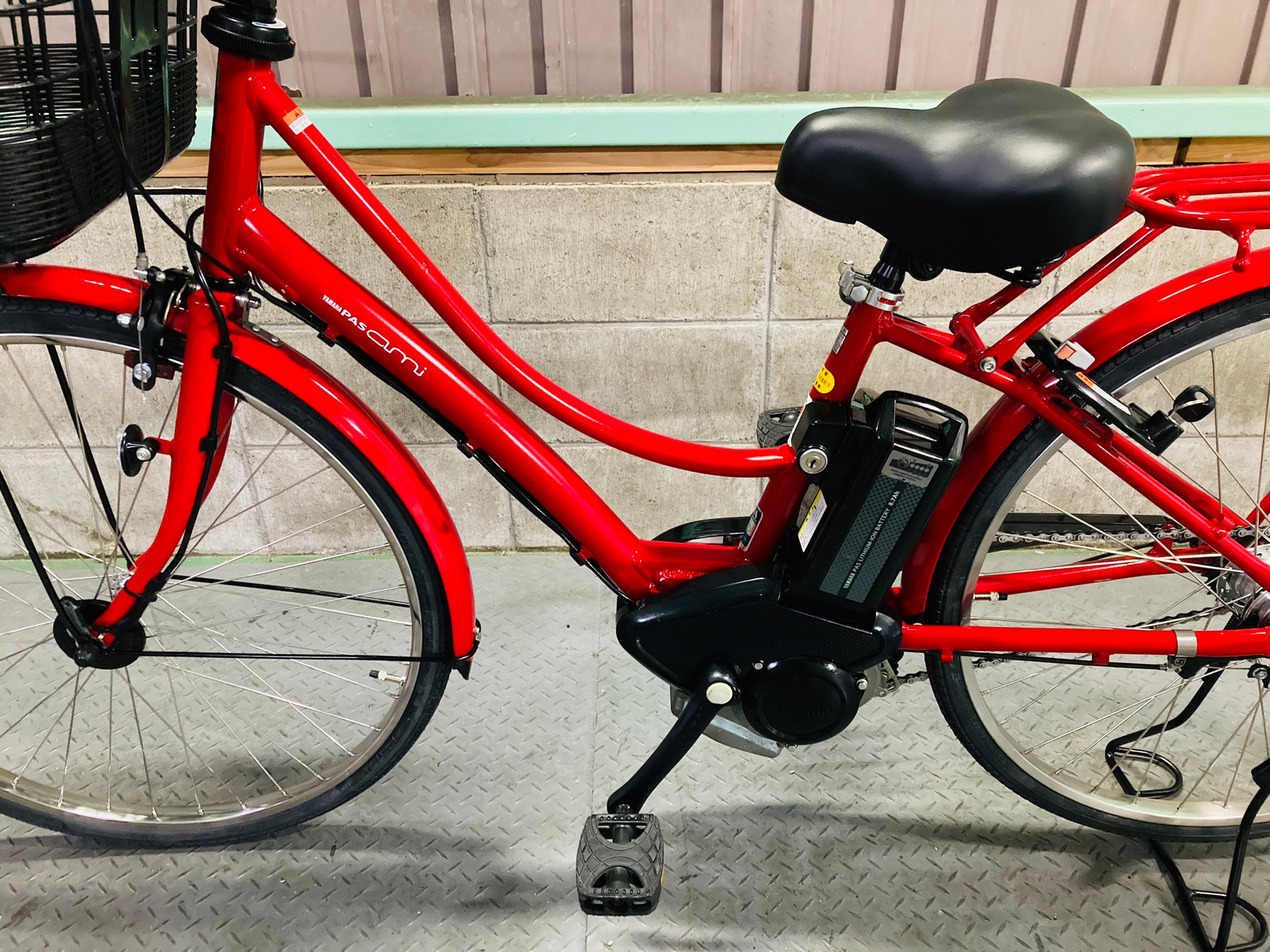 SOLD OUT】電動自転車 ヤマハ PAS ami 26インチ 8.7Ah レッド タイヤ