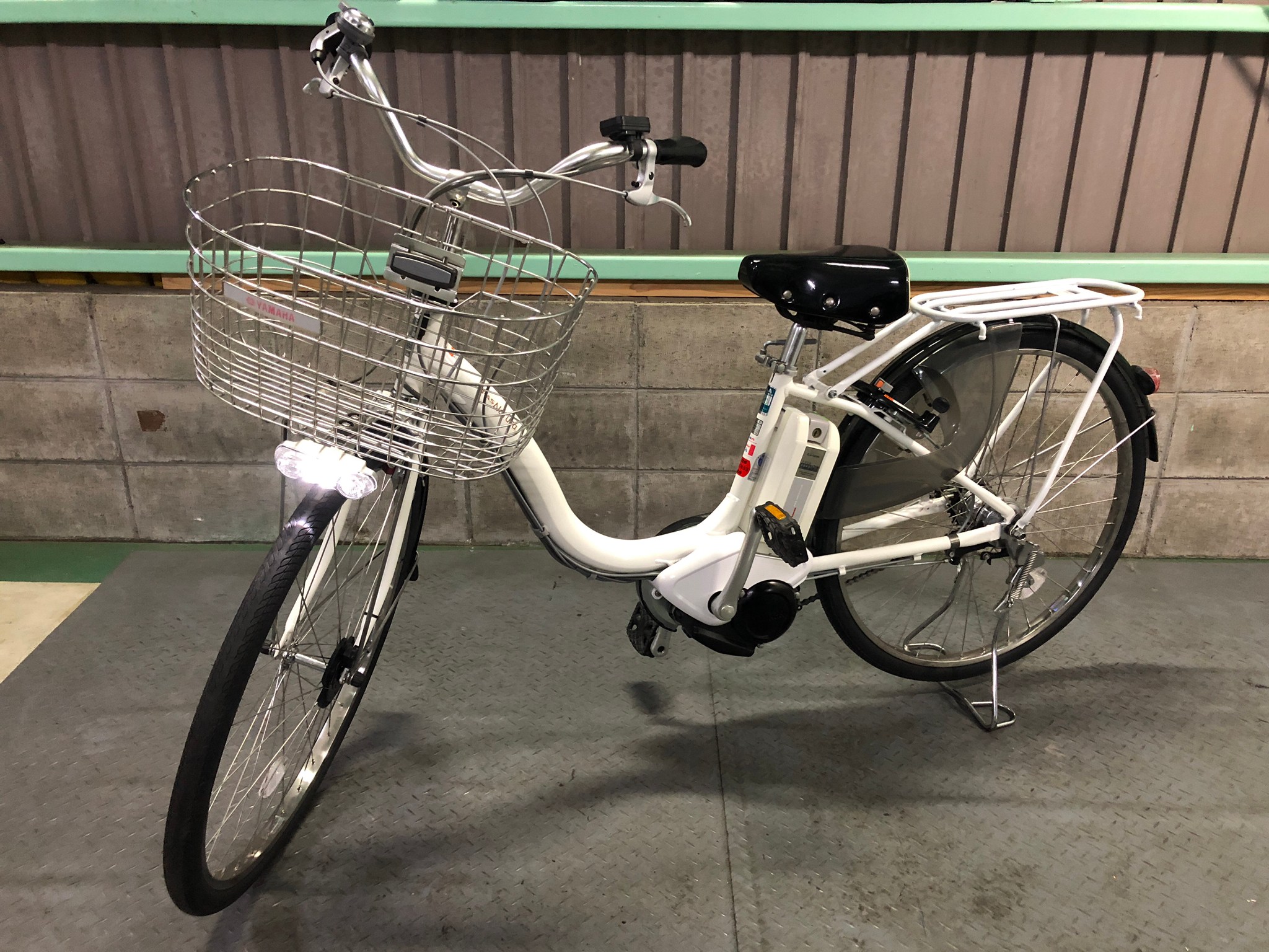 中古電動自転車 ヤマハ PASナチュラ ホワイト 横浜 中古ヤマハPAS