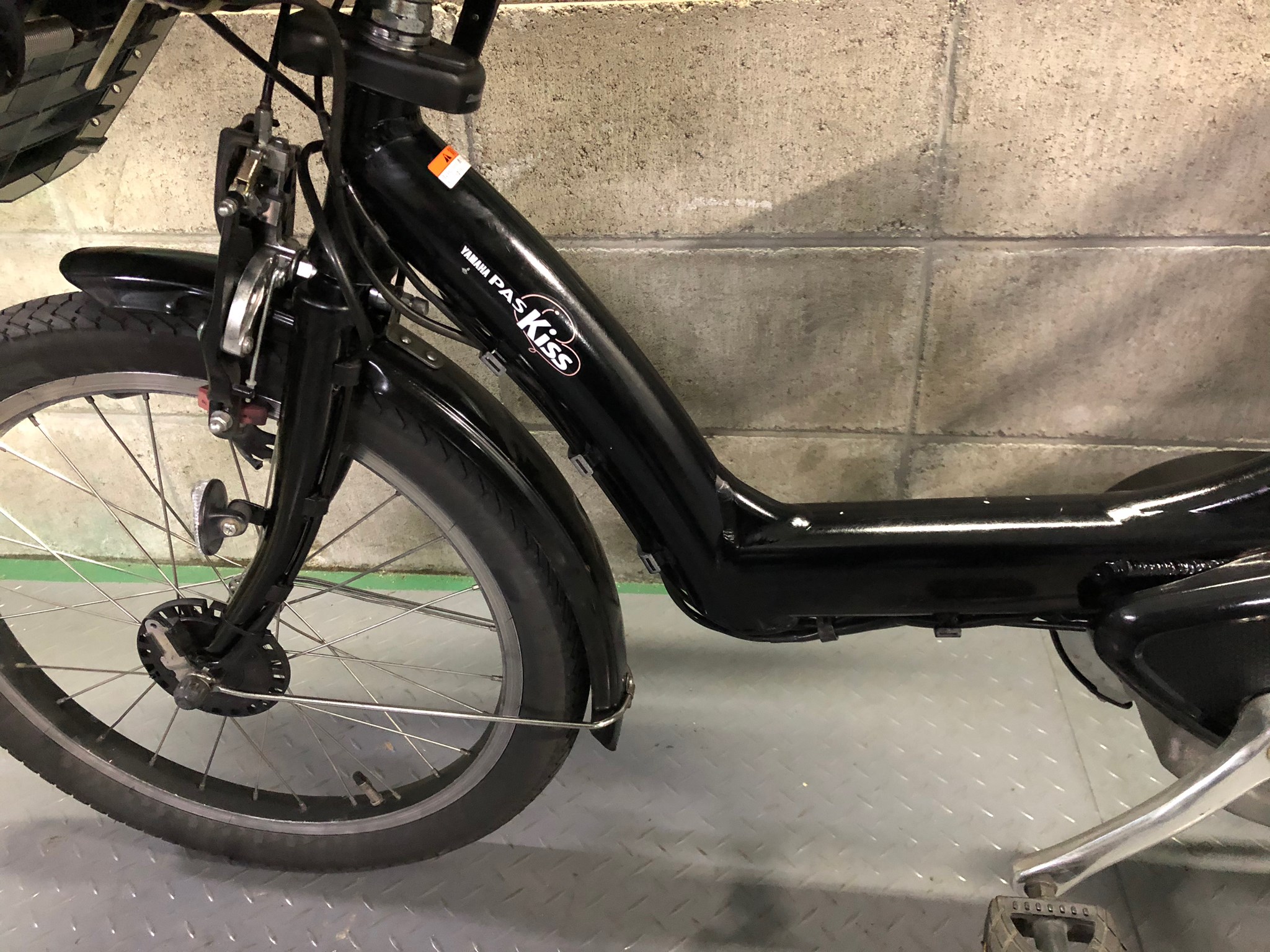 SOLD OUT】電動自転車 ヤマハ PAS Kiss 20インチ 後ろ新品