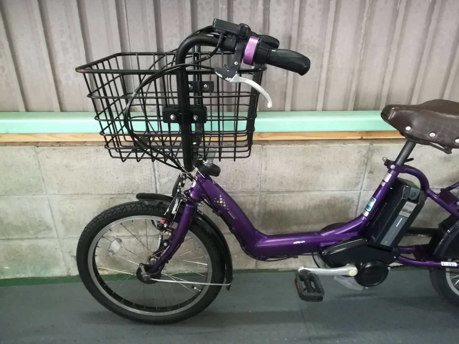 ブリヂストンアンジェリーノプティットe A20L85 20型8.7AH 茶色