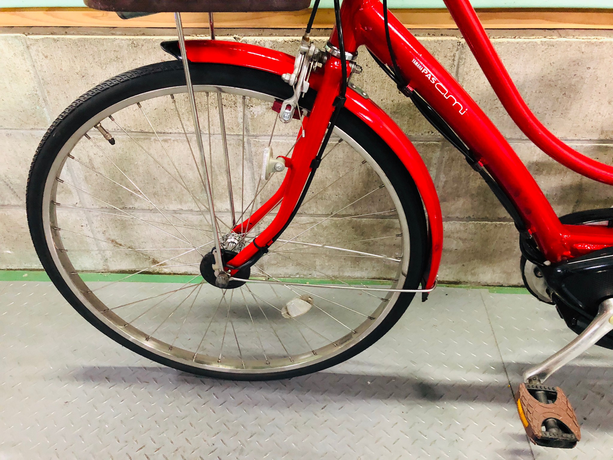 SOLD OUT】電動自転車 ヤマハ PAS Ami 26インチ 6Ah 赤 スタンダード
