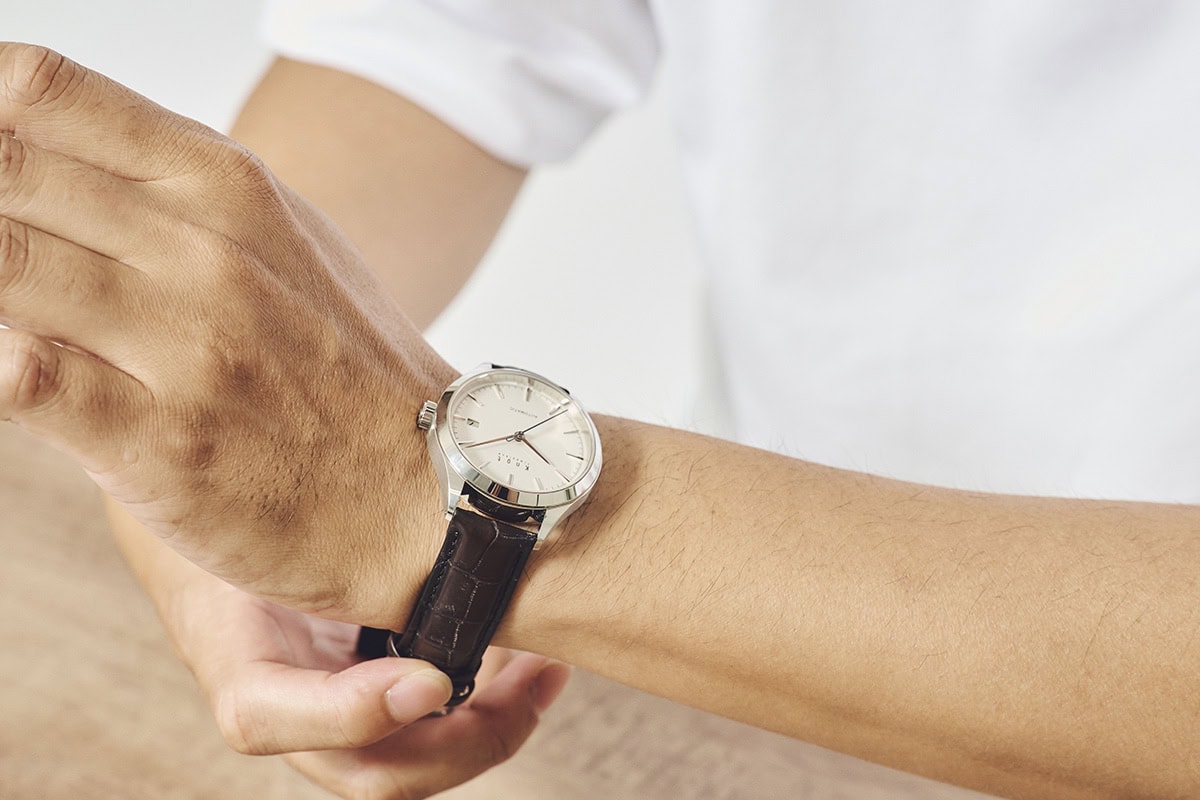 あの賢人も惚れた優秀時計」機械式ムーブもストラップもジャパン