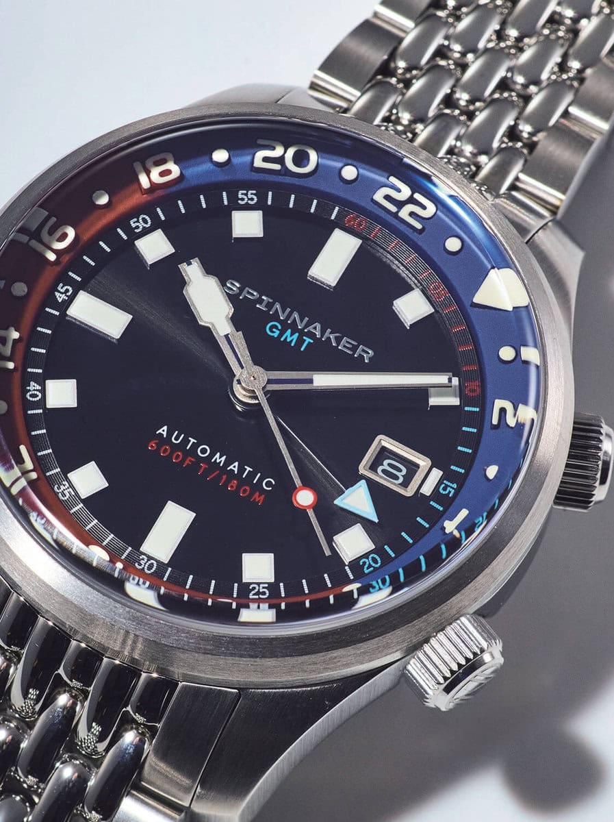 男心をくすぐる腕時計」そのオーバースペックさに気分がぶちアガる