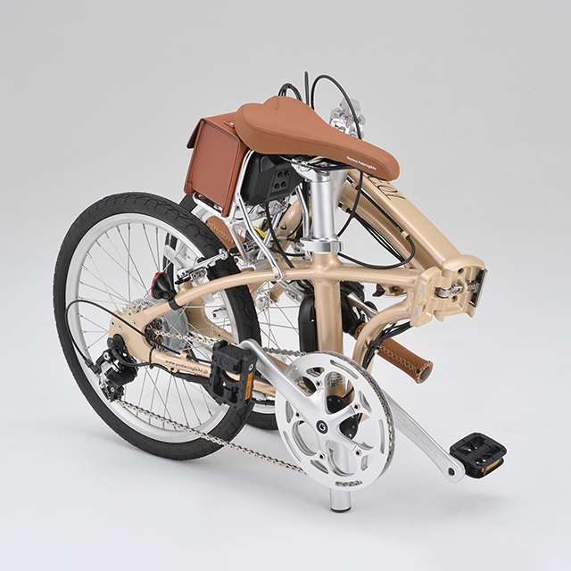DE01 - 電動アシスト自転車デイトナモビリティ（シャンパンゴールド