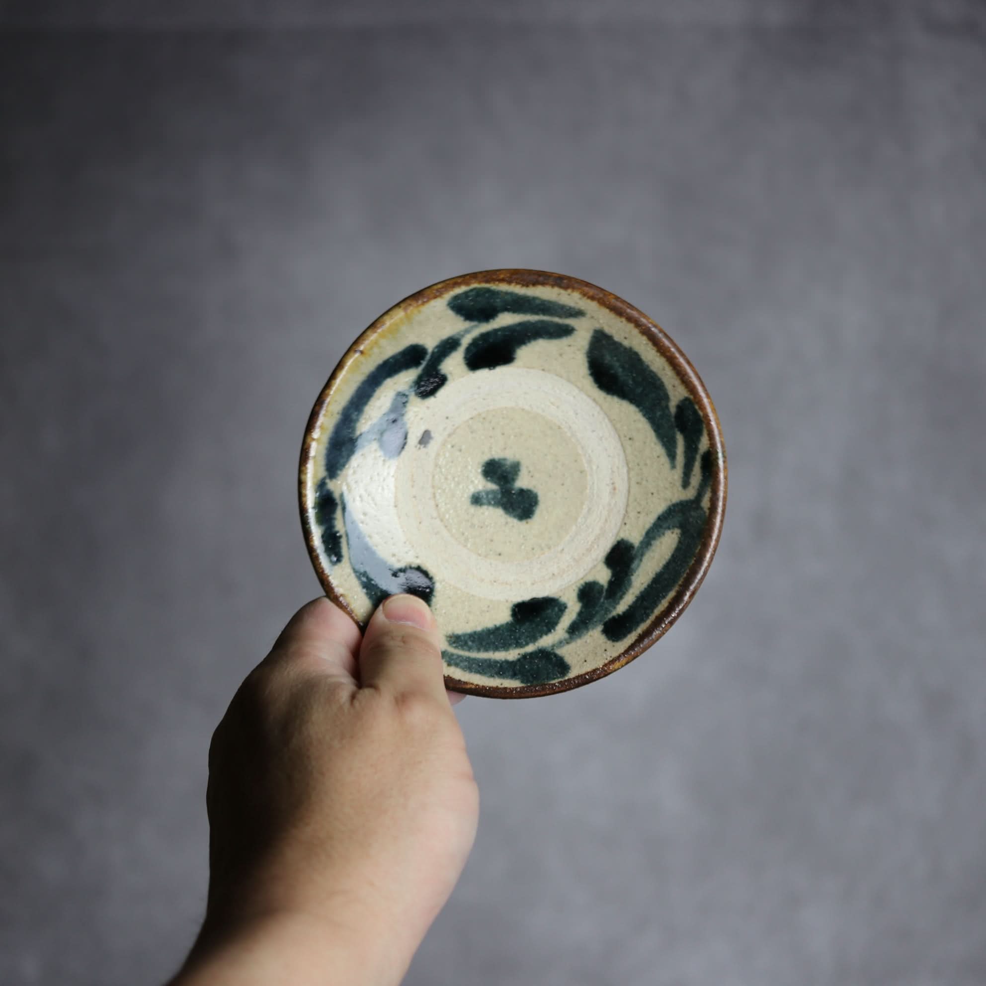 伝統系 やちむん工房｜沖縄 やちむん 陶器・琉球ガラス｜mundasui