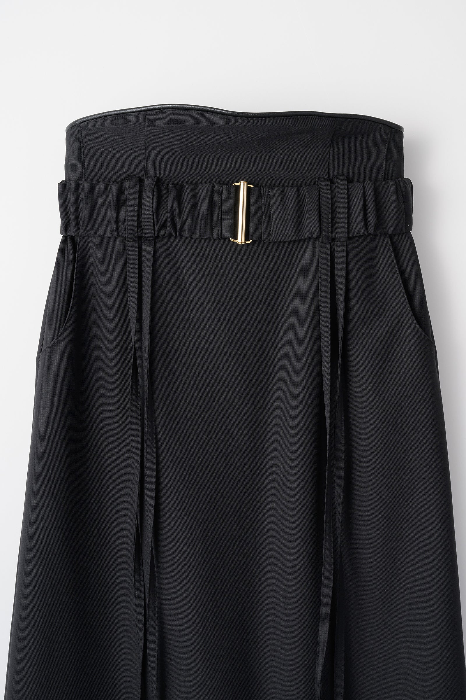 Morpho embroidery skirt (Black)