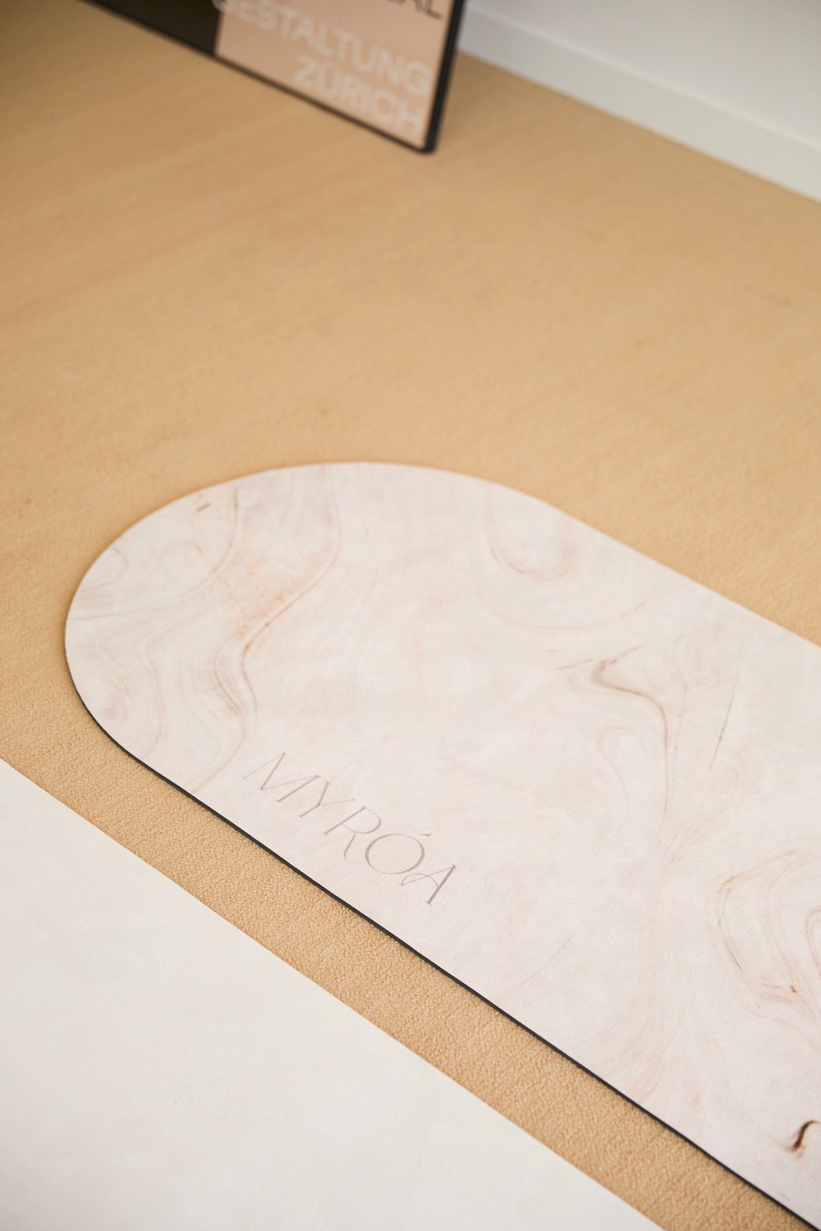 Random Box】MYRÓA 6mmオーバル型ヨガマットランダムボックス – MYROA