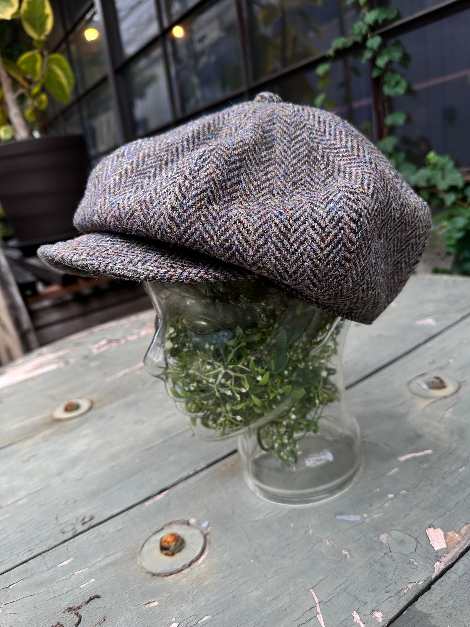 HIGHER - ハリスツイードへリンボーンキャスケット / ベージュ | NARO