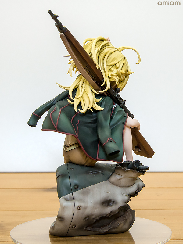 フォトレビュー】『幼女戦記』 ターニャ・デグレチャフ 1/7 完成品