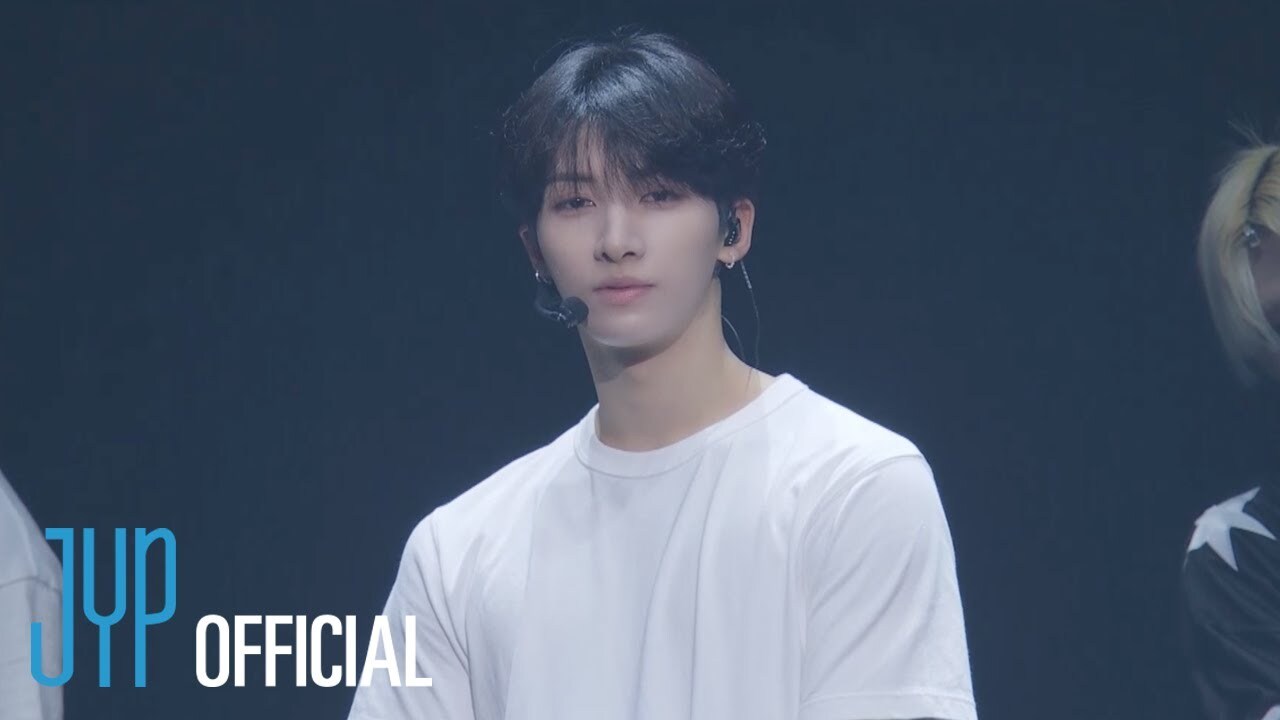 LIVE Blu-ray『NEXZ LIVE TOUR 2025 “One Bite” in 日本武道館』特設サイト