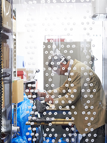 風と光を通す防音カーテン エアトース C LW 空気孔追加版 ノースビレッジ