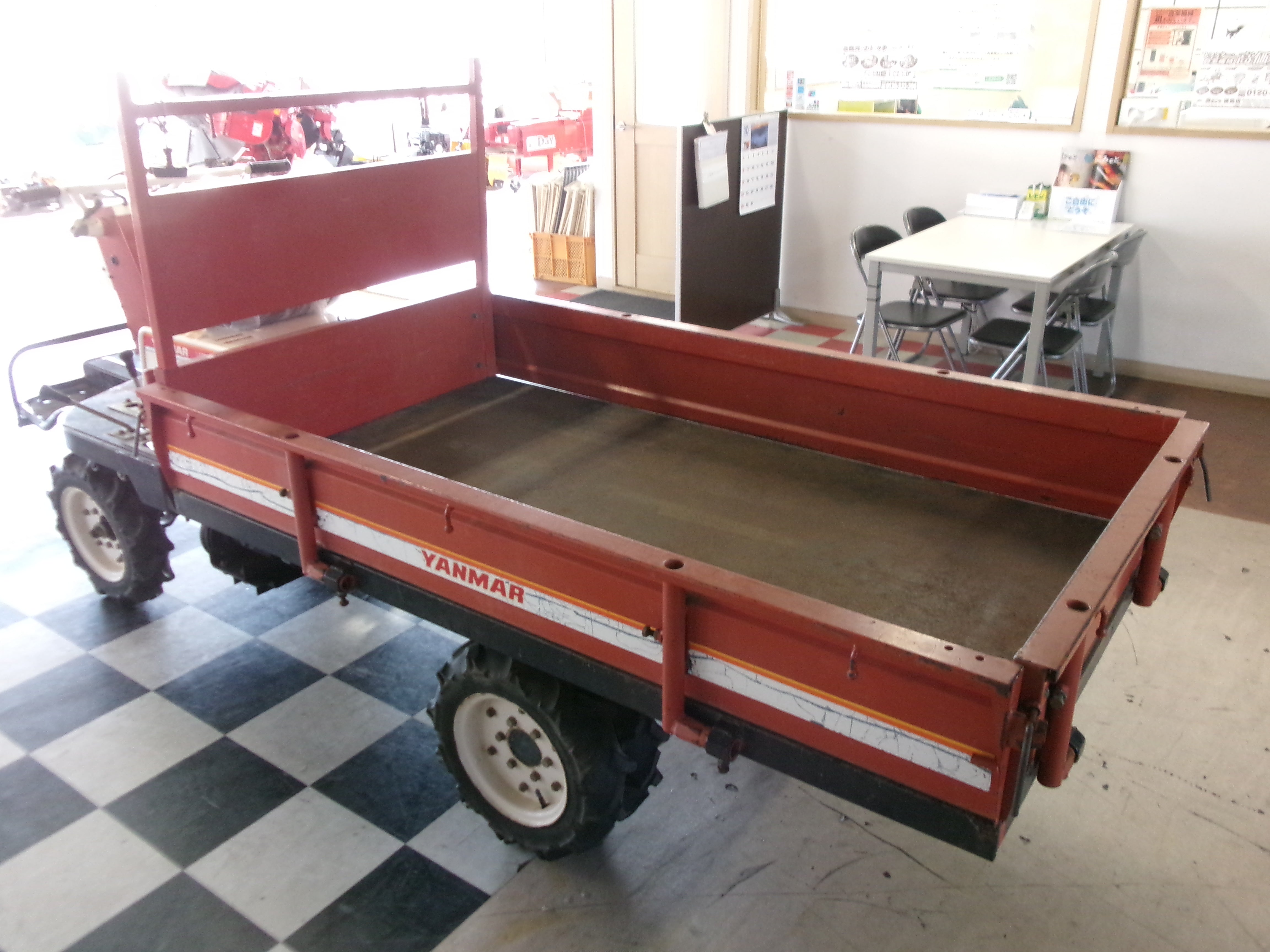 ヤンマー 中古 運搬車 FG182 – 農キング