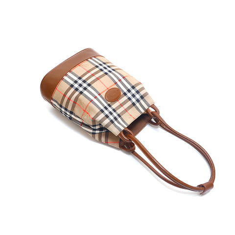バーバリー BURBERRY ノバチェック レザー 巾着式 ショルダーバッグ