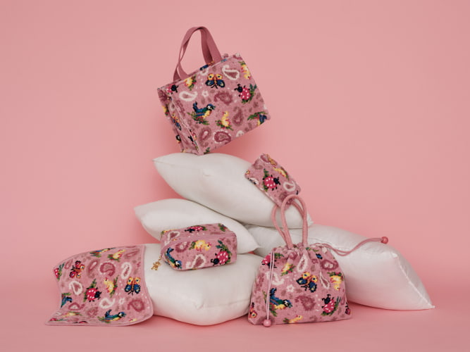 フェイラー#ハイジの日2025｜「ハイジ」の新デザインや老舗とのコラボ